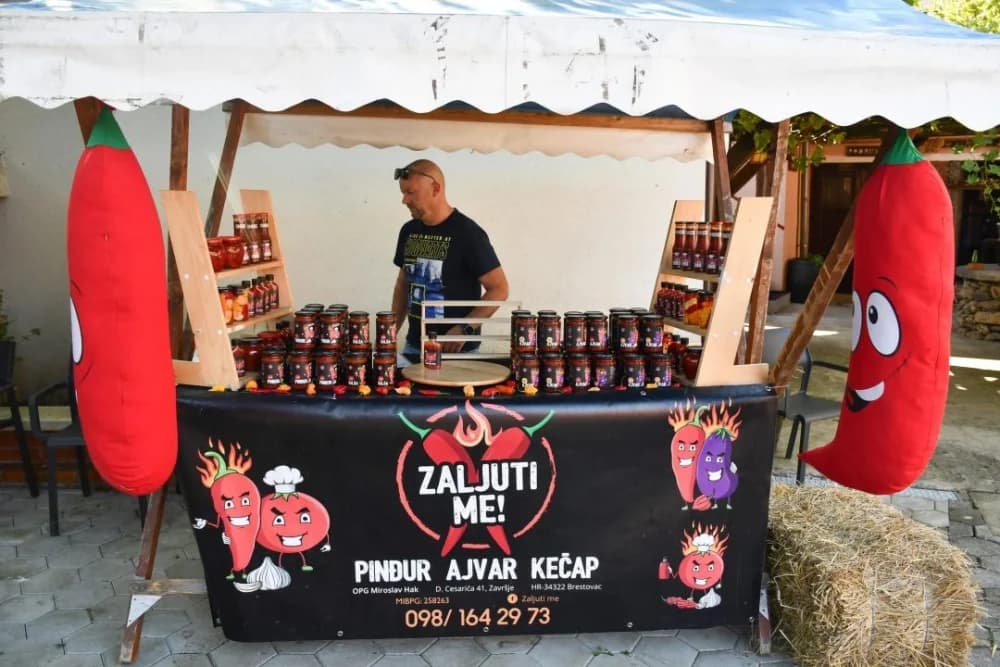 U Kutjevu održana prva ajvarijada: Uspješan debi praznika okusa