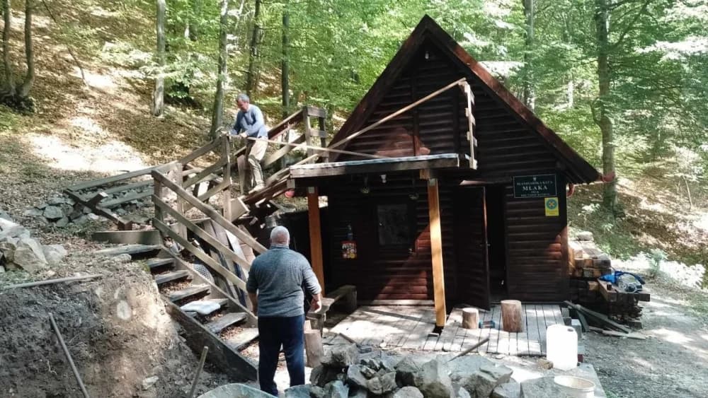 Vinko i planinari održavaju tradiciju pohoda preko Krndije i uspomenu na Branka