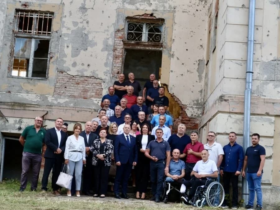 PAKRAC: 33. obljetnica Najhumanije akcije u Domovinskom ratu