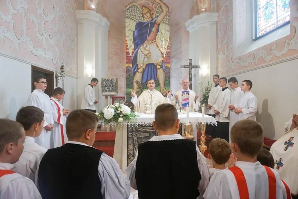 Slavlje svetkovine župnog zaštitnika u Stražemanu
