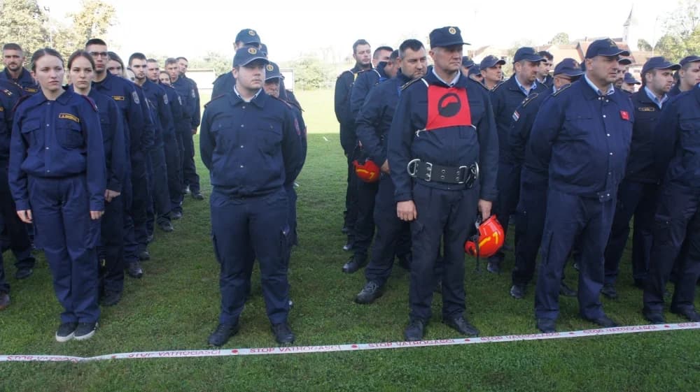 FOTO: 8. županijsko natjecanje Vatrogasne zajednice Požeško-slavonske županije