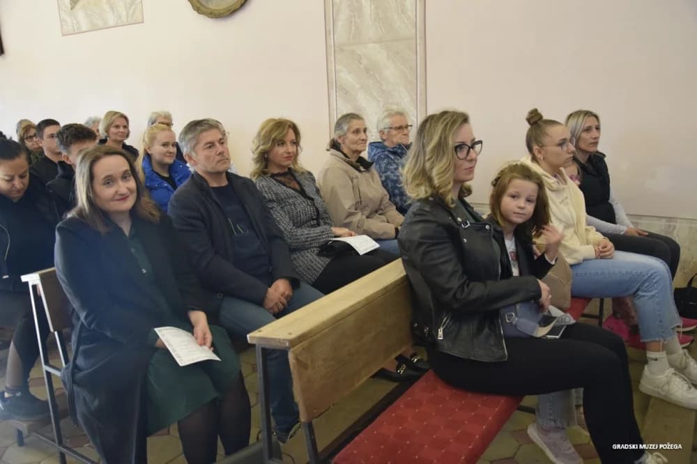 FOTO: Rudinski nocturno održan u crkvi sv. Martina u Brestovcu
