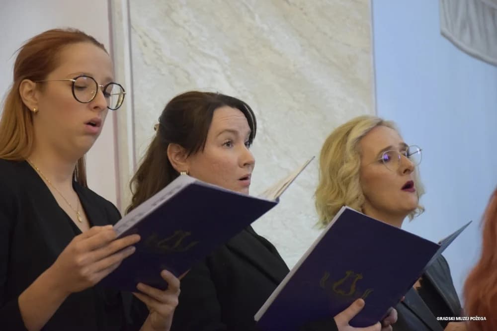 FOTO: Rudinski nocturno održan u crkvi sv. Martina u Brestovcu
