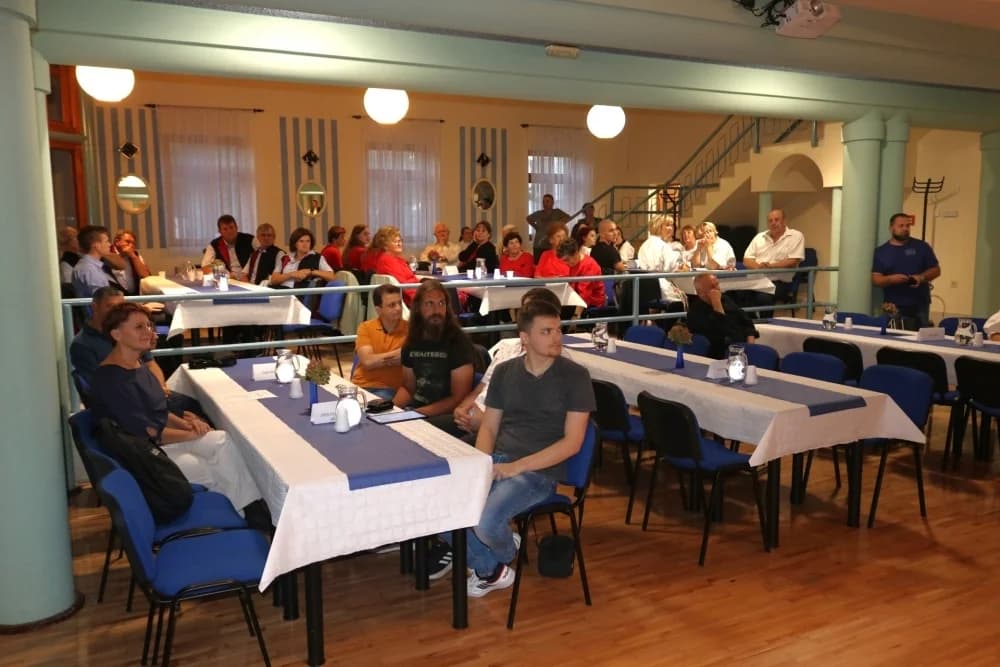 U Češkoj besedi Prekopakra jesen dočekali zanimljivim koncertom