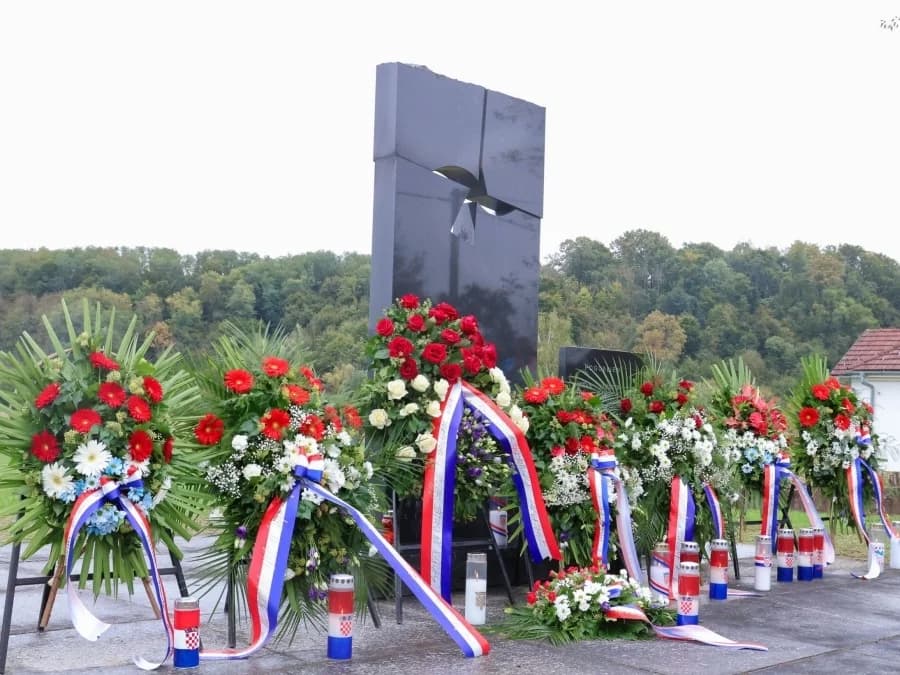 KOMEMORACIJA: 33 godine od stravičnog zločina nad civilima u Donjem Čagliću