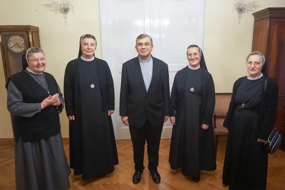 Biskup Martinović primio provincijsku glavaricu Sarajevske Provincije sestara Služavki Maloga Isusa