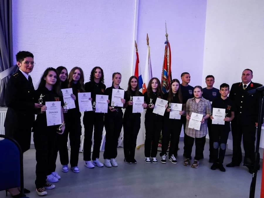 FOTO: Velički vatrogasci proslavili 130 godina postojanja