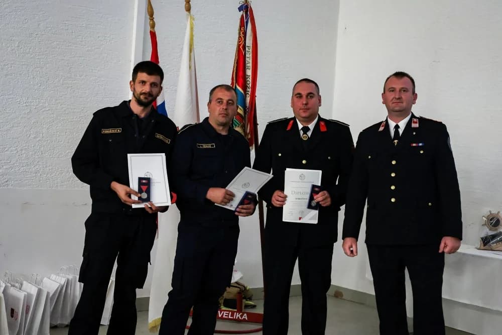 FOTO: Velički vatrogasci proslavili 130 godina postojanja