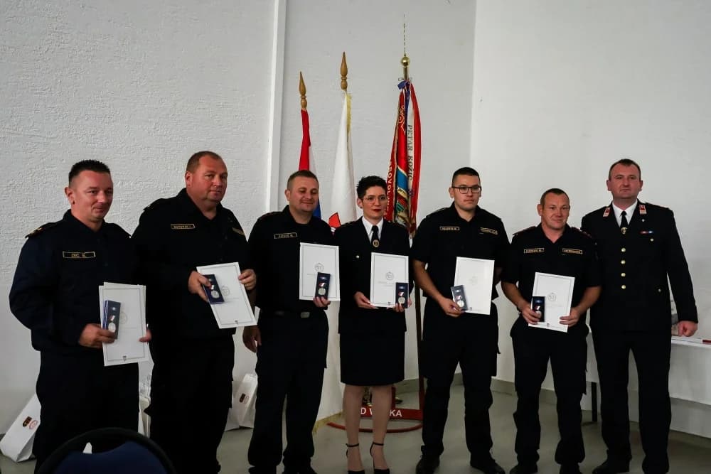 FOTO: Velički vatrogasci proslavili 130 godina postojanja