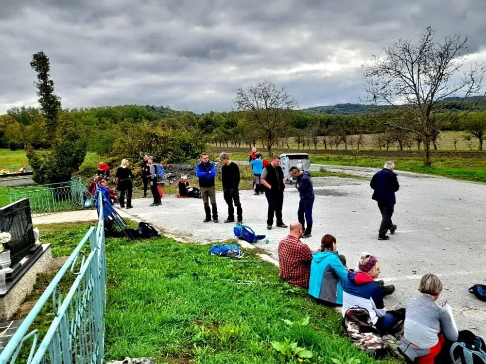 FOTO: 4. Memorijalni pohod: Od Premužića do Štampara
