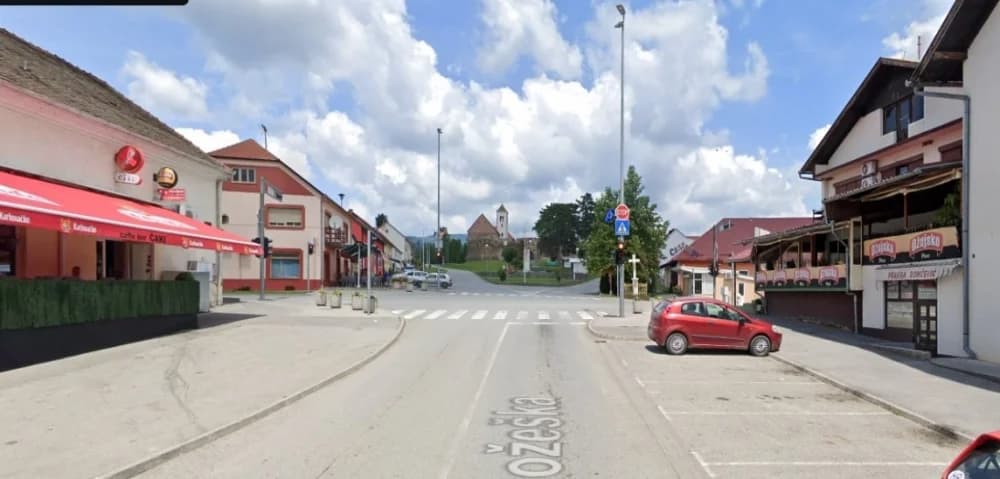 Požeška ulica, Kaptol