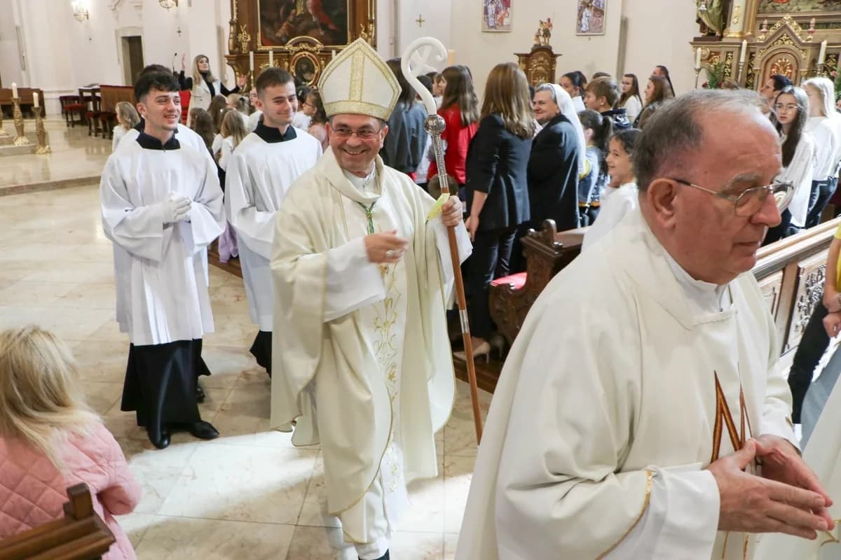 Hodočašće dječjih pjevačkih zborova u požešku Katedralu