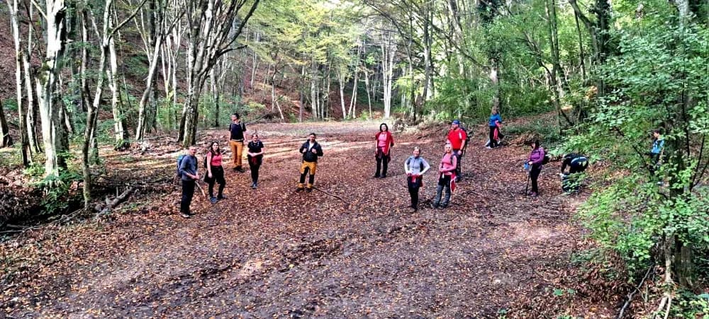 FOTO: Planinari HPD Gojzerice na jezeru Borovik
