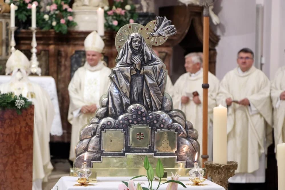 FOTO: Slavlje sv. Terezije, zaštitnice požeške Katedrale