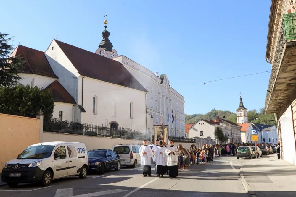 FOTO: Slavlje sv. Terezije, zaštitnice požeške Katedrale