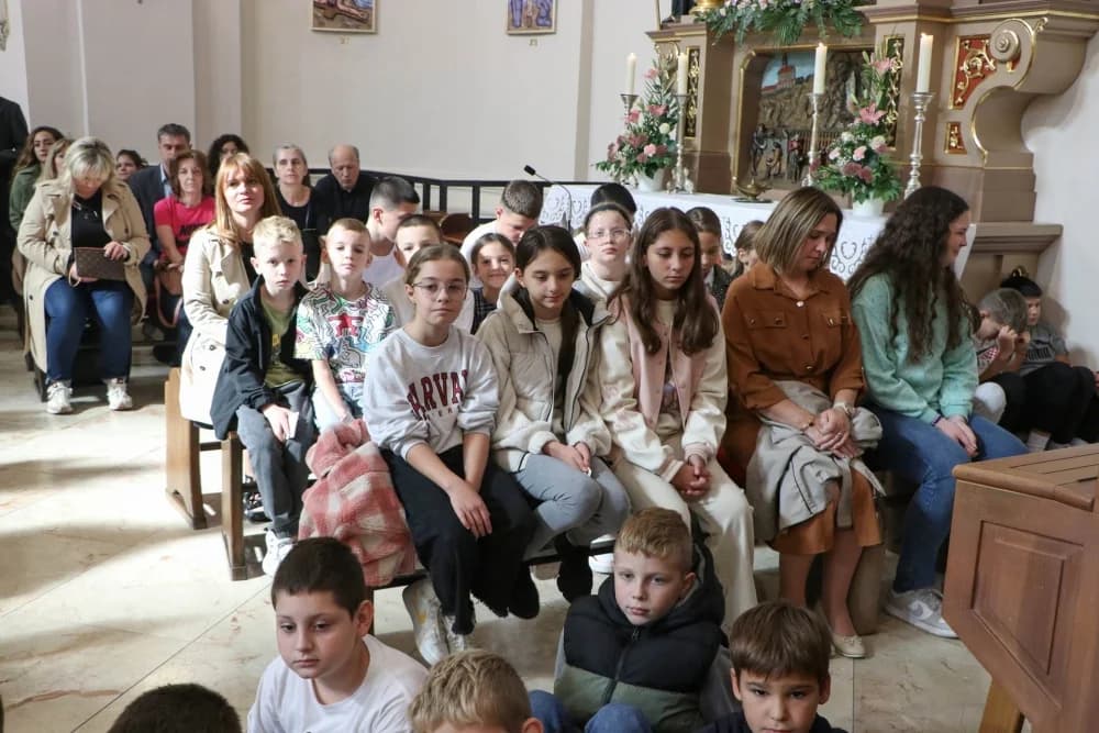 FOTO: Slavlje sv. Terezije, zaštitnice požeške Katedrale
