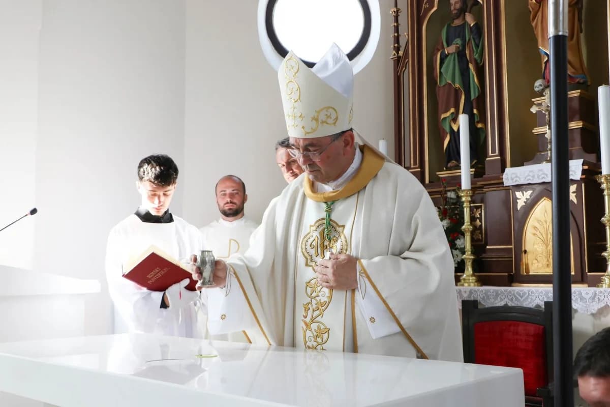Posveta župne crkve u Donjoj Obriježi