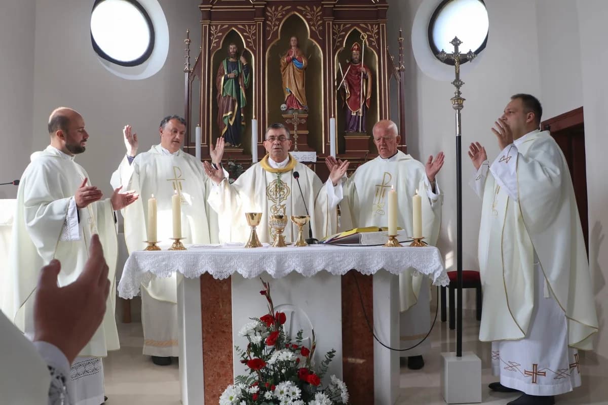 Posveta župne crkve u Donjoj Obriježi