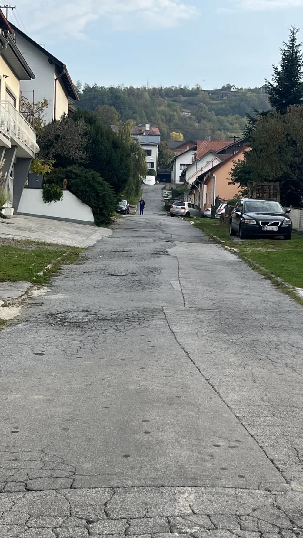 Radnička ulica u Požegi vapi za obnovom