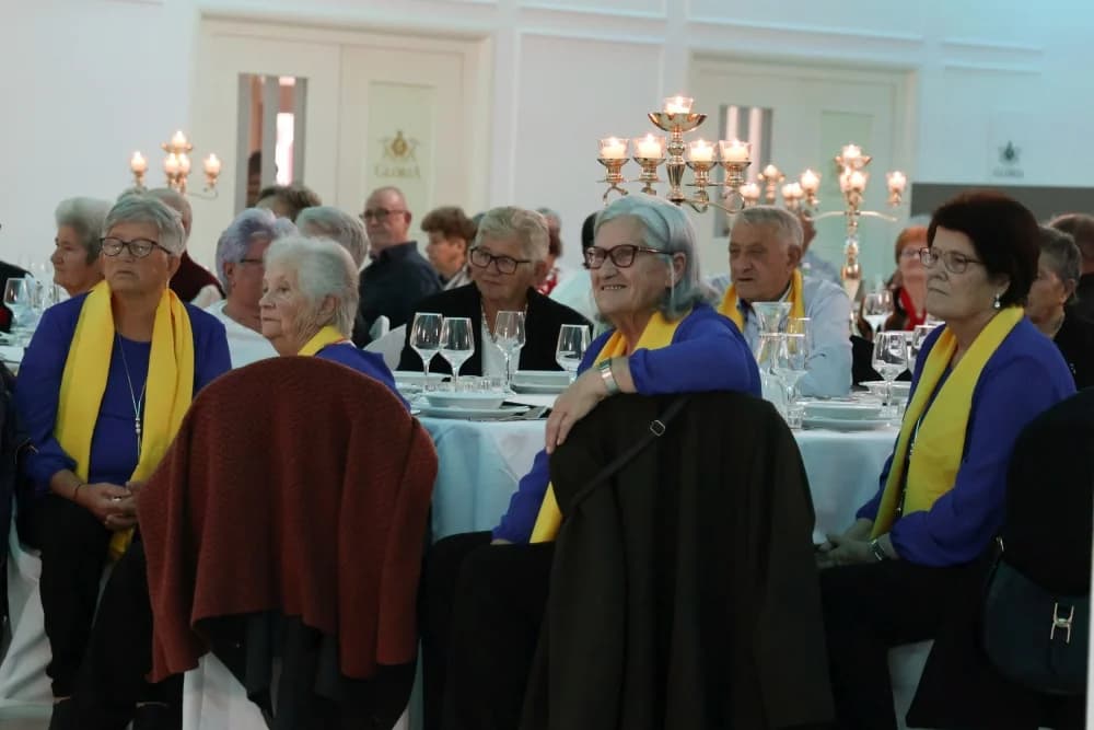 FOTO: 22. Tradicionalni pjevački susreti glazbenih skupina i umirovljenika Požeško-slavonske županije