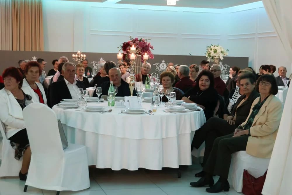 FOTO: 22. Tradicionalni pjevački susreti glazbenih skupina i umirovljenika Požeško-slavonske županije