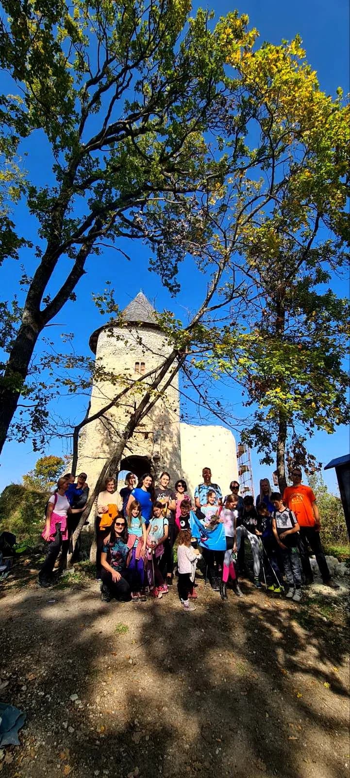 FOTO: Planinarski izlet do kule Gračanica