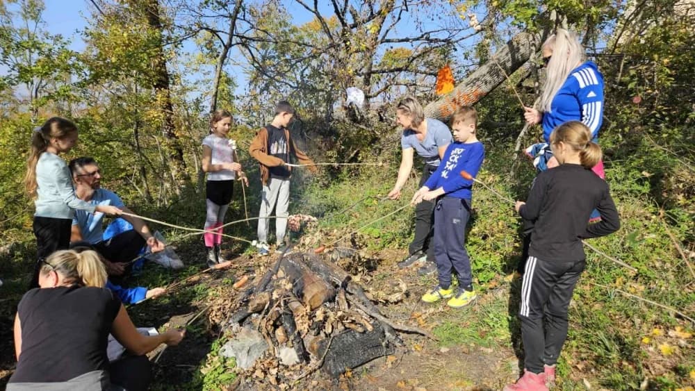 FOTO: Planinarski izlet do kule Gračanica