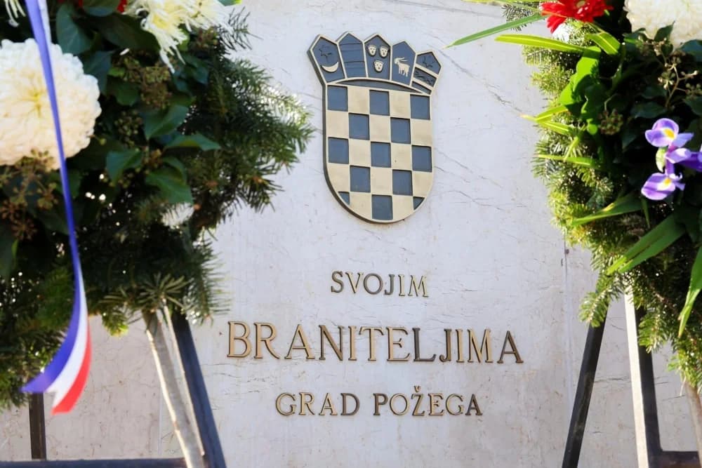 Na groblju sv. Ilije odana počast braniteljima i civilima Domovinskog rata povodom Svih svetih