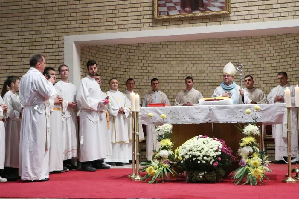 ’Svetost pobjeđuje’: Mladi Požeške biskupije na Holywin-u u Požegi
