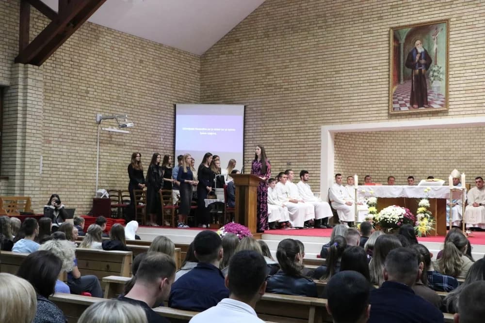 ’Svetost pobjeđuje’: Mladi Požeške biskupije na Holywin-u u Požegi