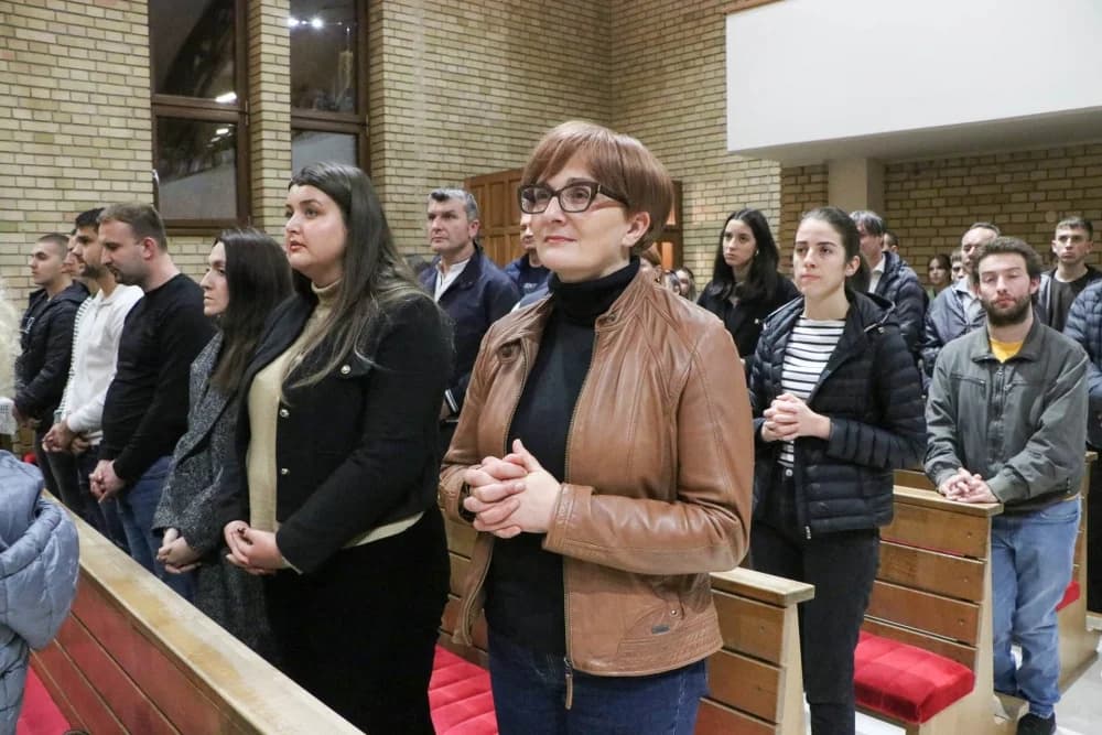 ’Svetost pobjeđuje’: Mladi Požeške biskupije na Holywin-u u Požegi