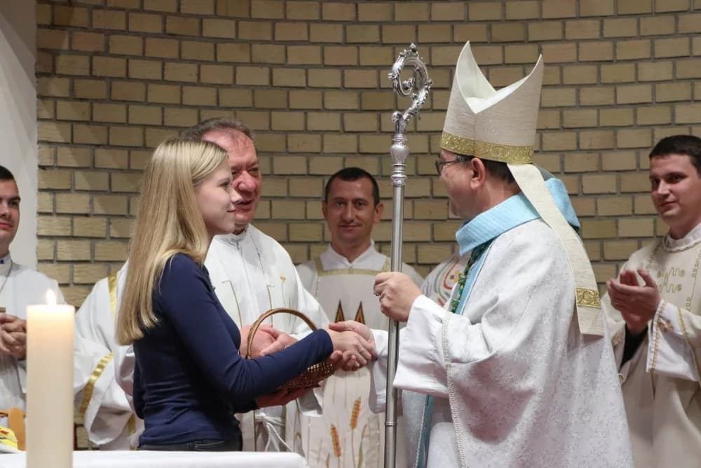 ’Svetost pobjeđuje’: Mladi Požeške biskupije na Holywin-u u Požegi