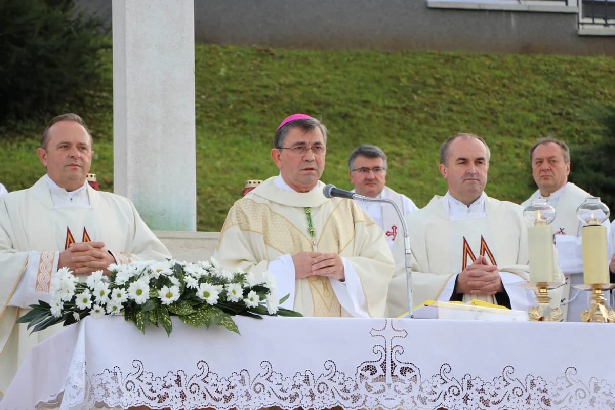 Slavlje Svih Svetih na požeškom groblju sv. Ilije