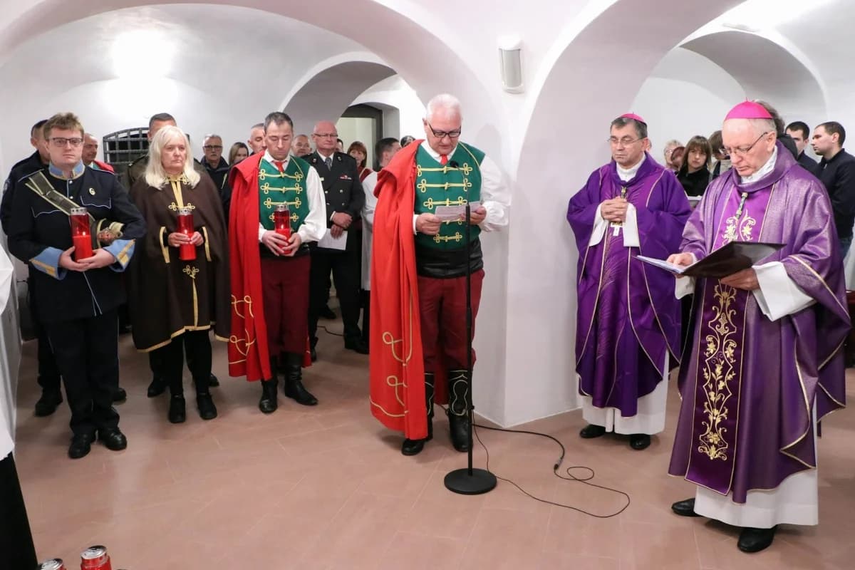 Spomen svih vjernih mrtvih u požeškoj Katedrali