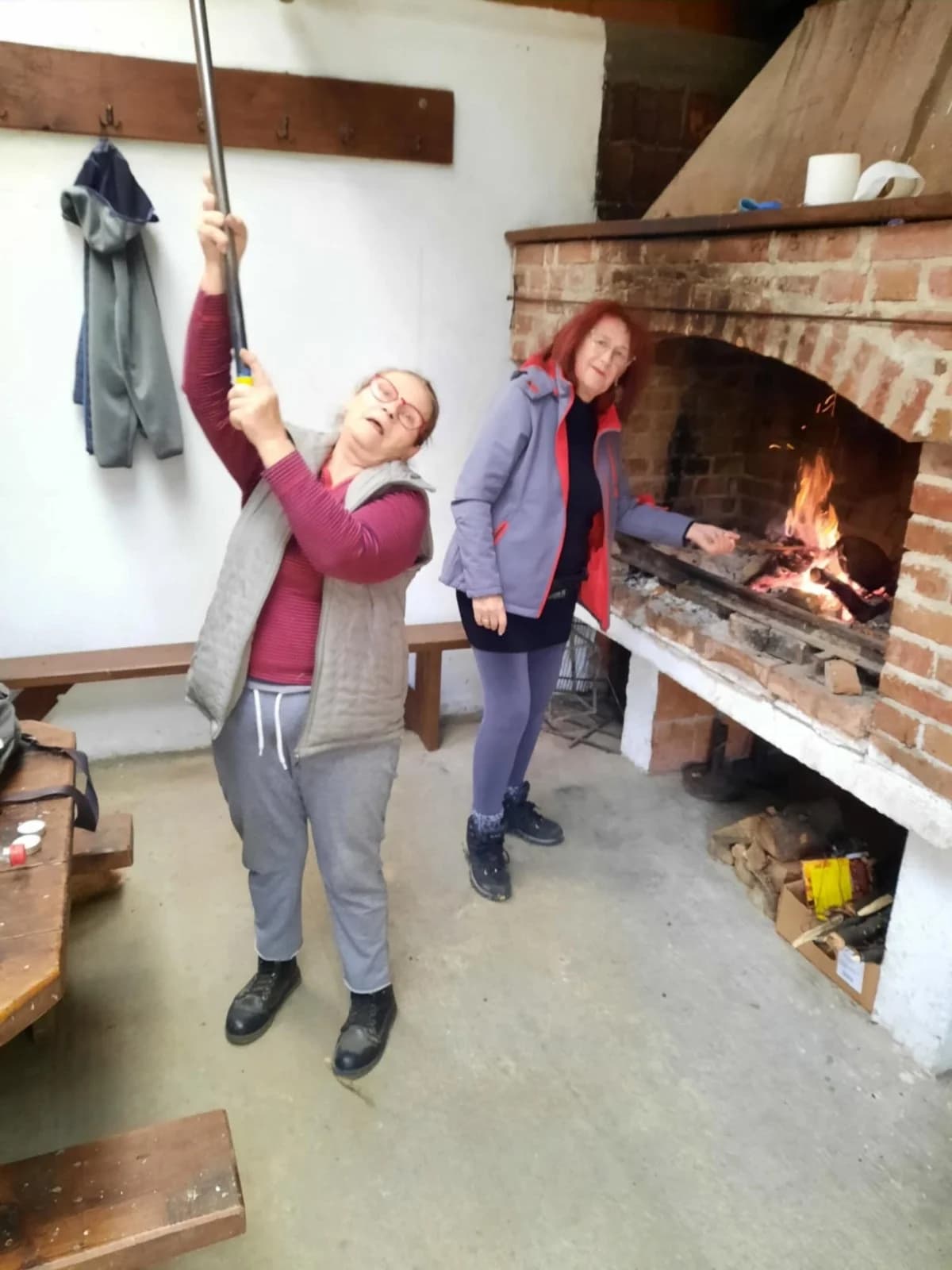 Vrijednim rukama do uređenih objekata: Požeški planinari u akciji