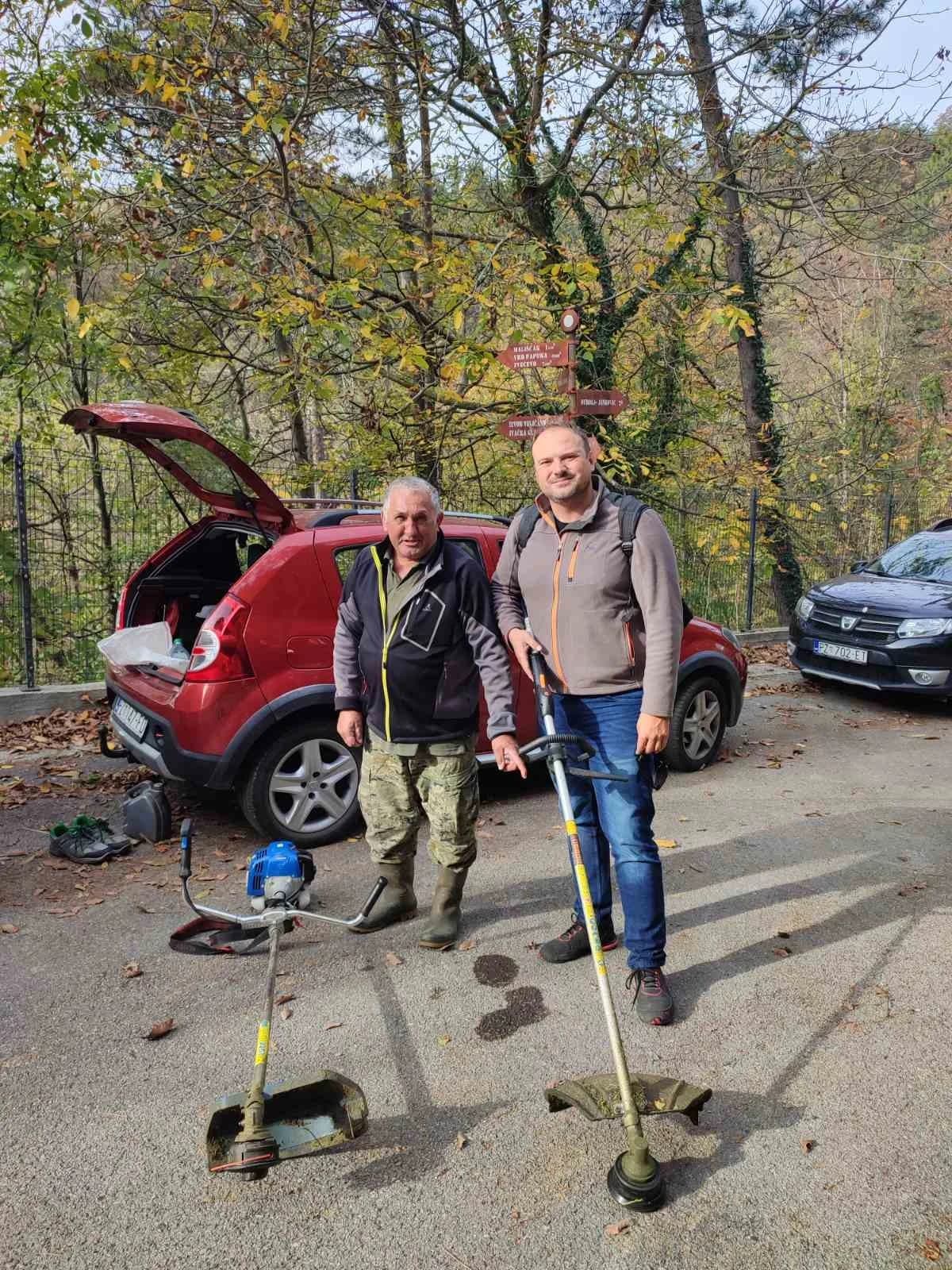 Vrijednim rukama do uređenih objekata: Požeški planinari u akciji