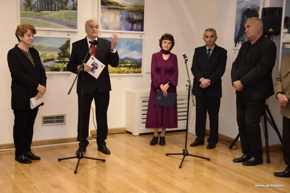 Otvorena „Kolektivna izložba slika“ Ličkog zavičajnog društva „Vila Velebita“