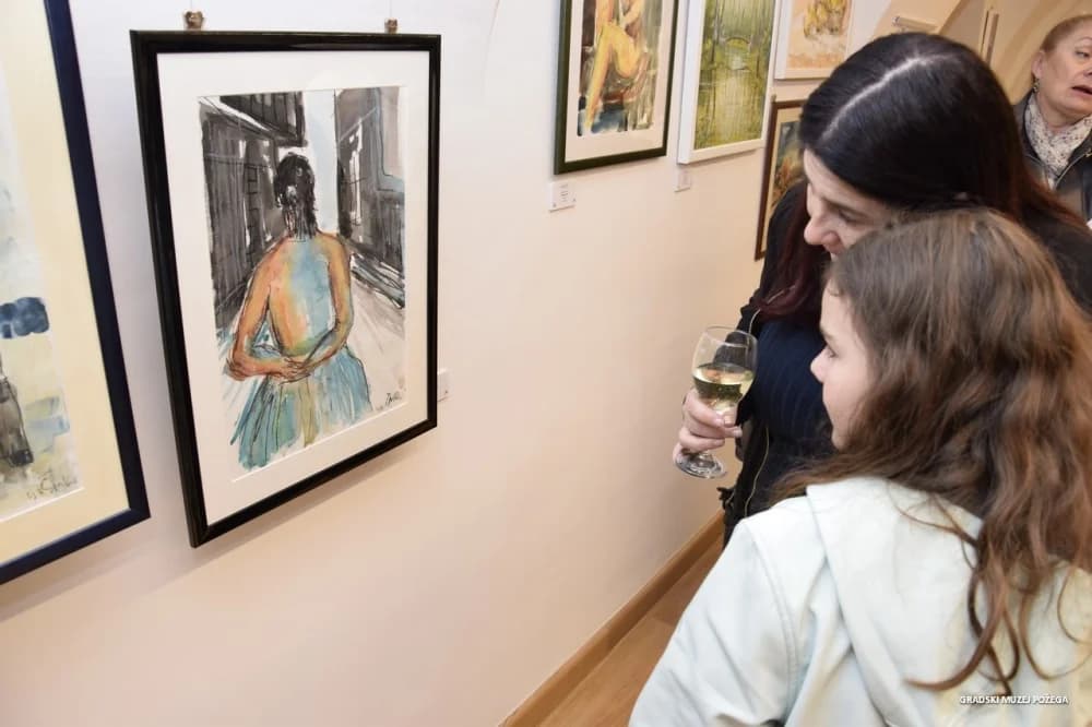 Otvorena „Kolektivna izložba slika“ Ličkog zavičajnog društva „Vila Velebita“