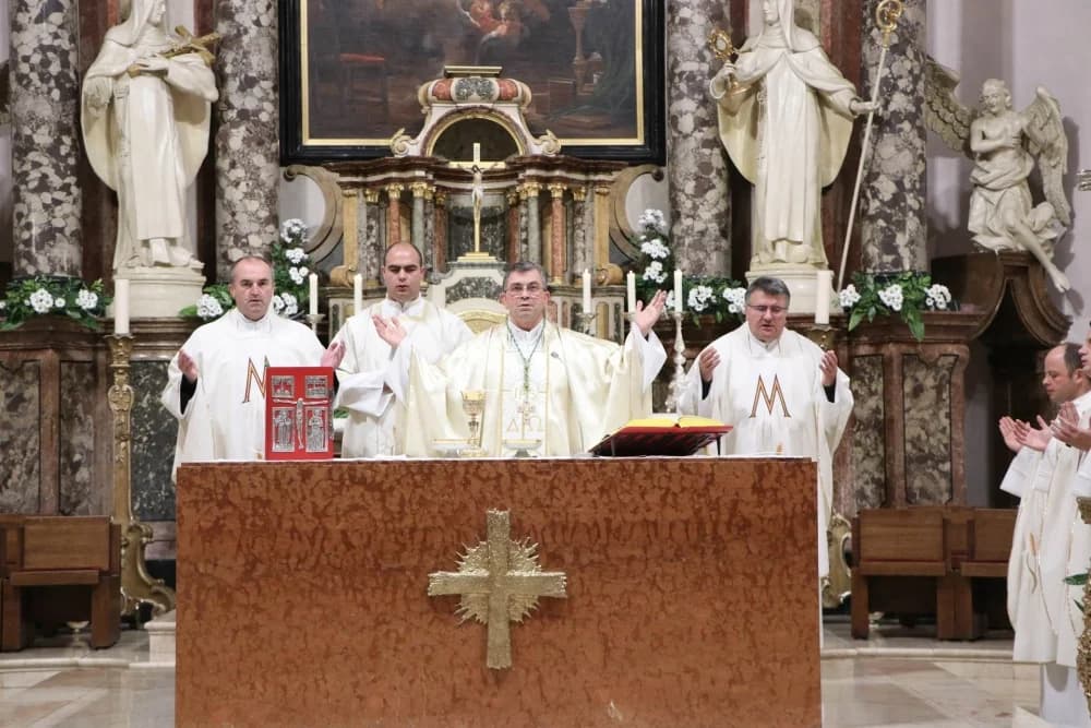 Proslava sv. Huberta u požeškoj Katedrali