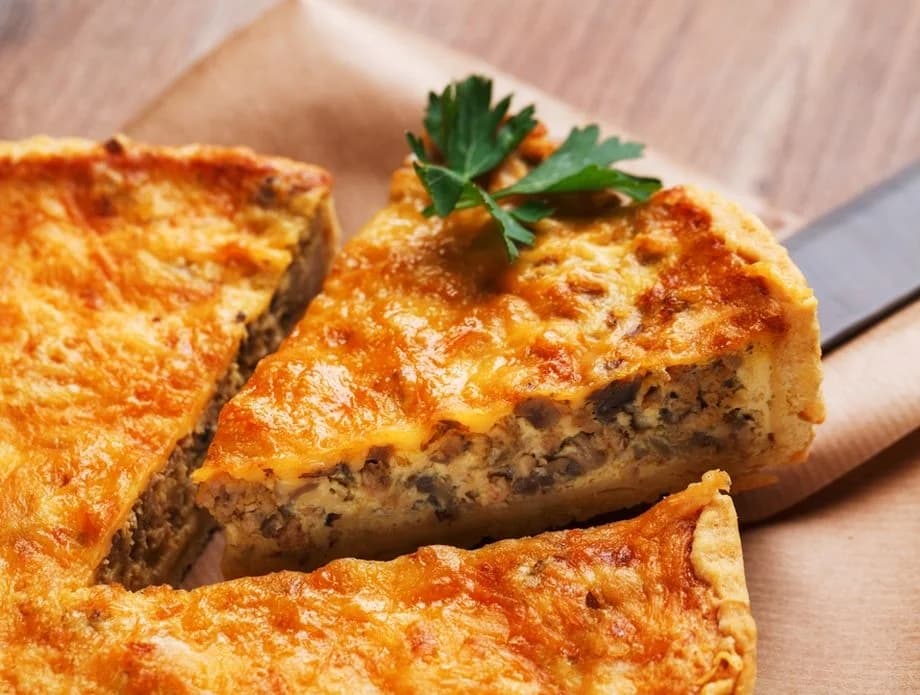 Pita sa sirom i šampinjonima