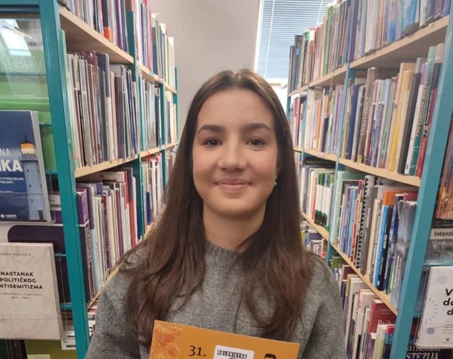 Evi Svjetličić svečano uručena nagrada „Mali Galović“