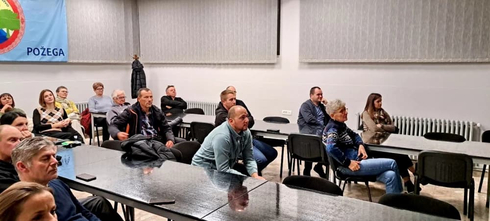 U Požegi održano predavanje ’Zmije u planini’