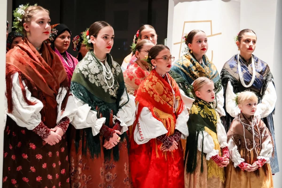 Jakšićki KUD ’Slavonija’ osvojio drugo mjesto na 31. Susretu hrvatskih folklornih ansambala i izvornih skupina