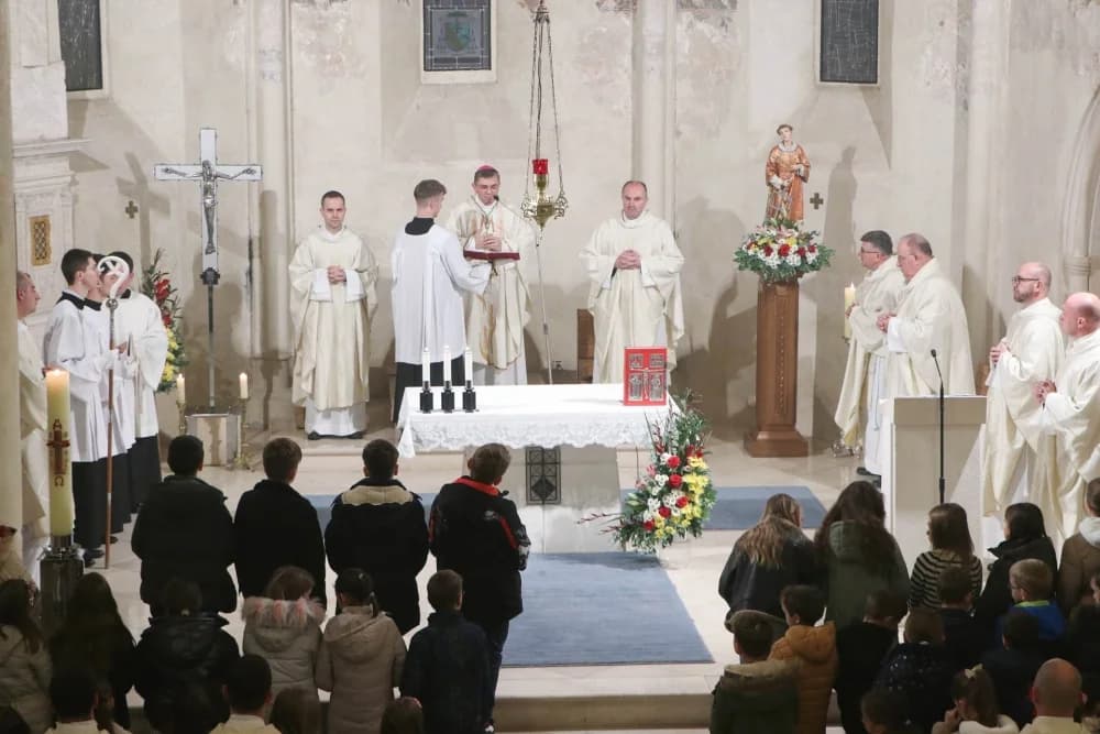 FOTO: Obljetnica posvete crkve sv. Lovre u Požegi