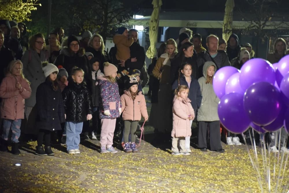 POŽEGA: Obilježen Dan palčića- prijevremeno rođene djece