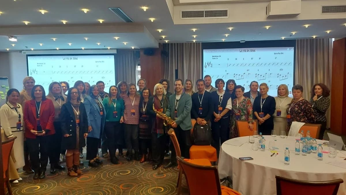 Profesorica Marina Mirković sudjelovala na eTwinningu u Sarajevu te ostvarila suradnju s kolegama iz Francuske, Turske, Rumunjske, Irske, Njemačke