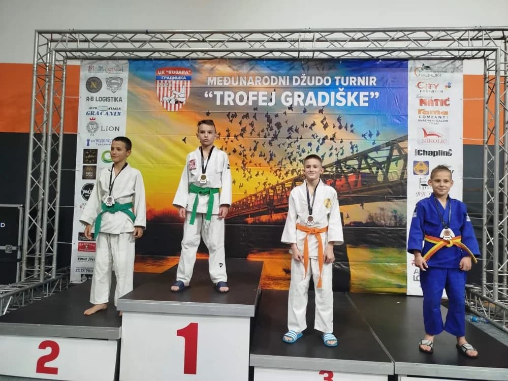 Judaši JK Slavonca na turniru u Gradiškoj osvojili čak 9 medalja!