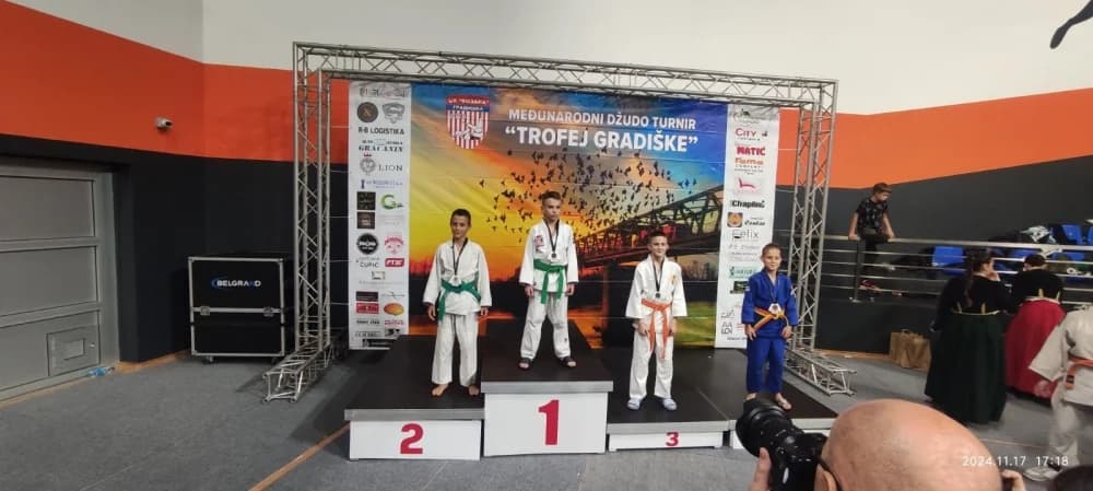 Judaši JK Slavonca na turniru u Gradiškoj osvojili čak 9 medalja!