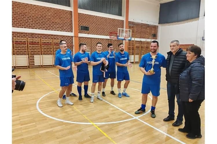 Ekipa PU požeško-slavonske pobjednik 6. memorijalnog turnira „Marko Pavliček“