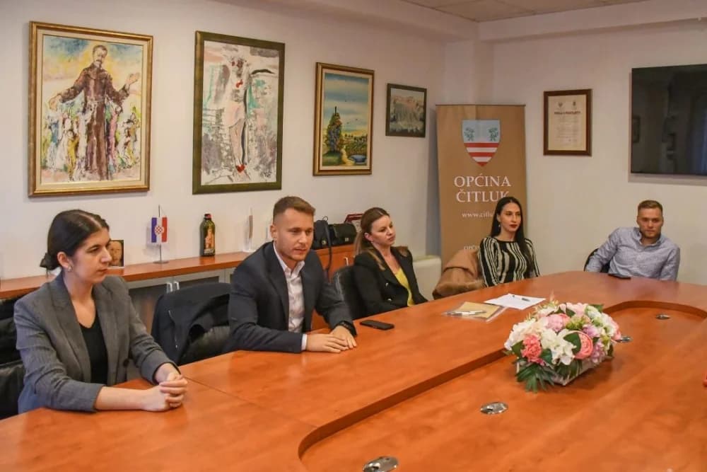 Prekogranični projekti i kulturna suradnja Udruge Emaus i Župe Rođenja Blažene Djevice Marije Kutjevo
